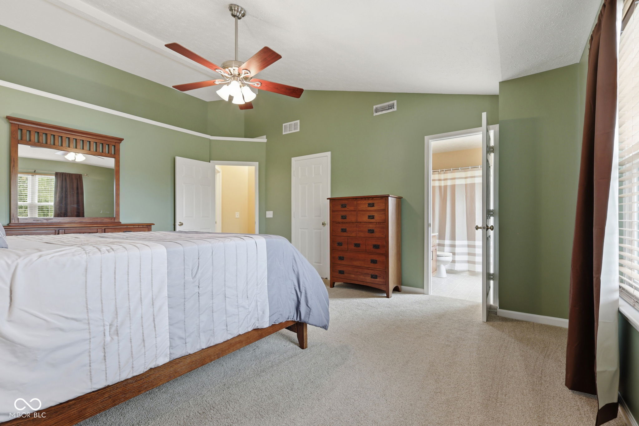 11809 Holbrook Close Fishers, IN 46037 - Photo 14 of 50