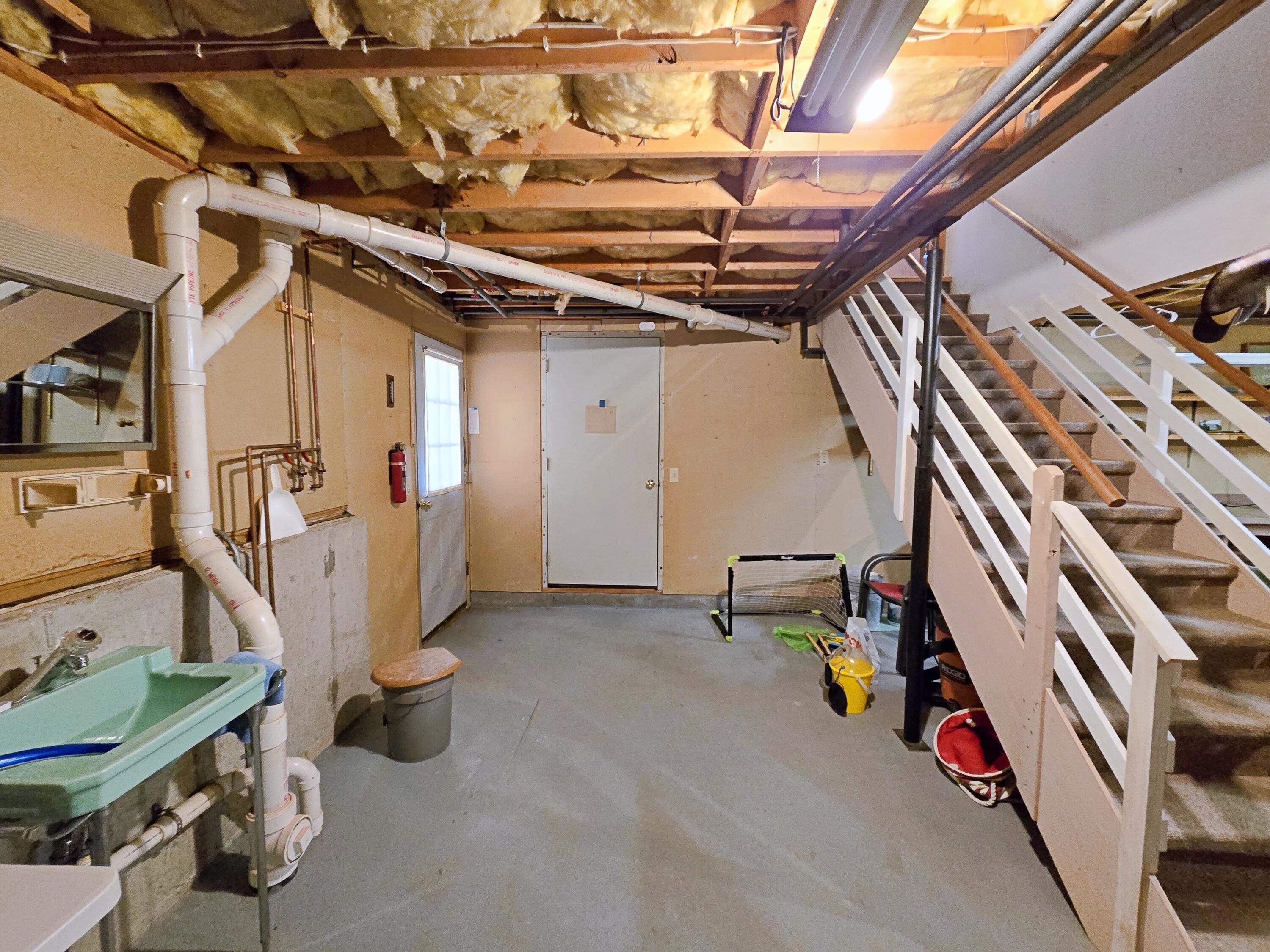 33 Pitch Pine Road Brewster, MA 02631 - Photo 50 of 55 20240829_123251 ()