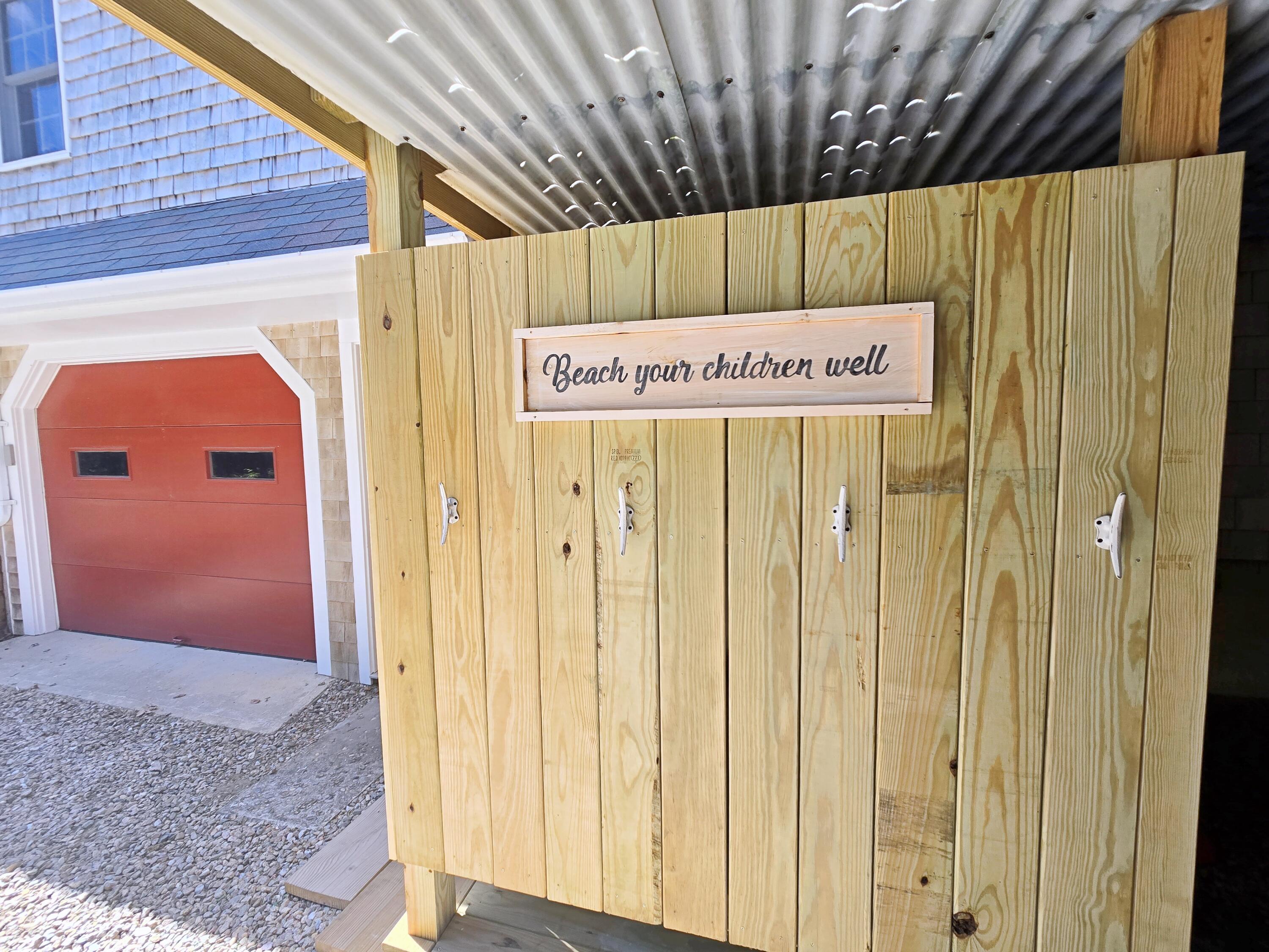 33 Pitch Pine Road Brewster, MA 02631 - Photo 6 of 55 20240829_123530 ()