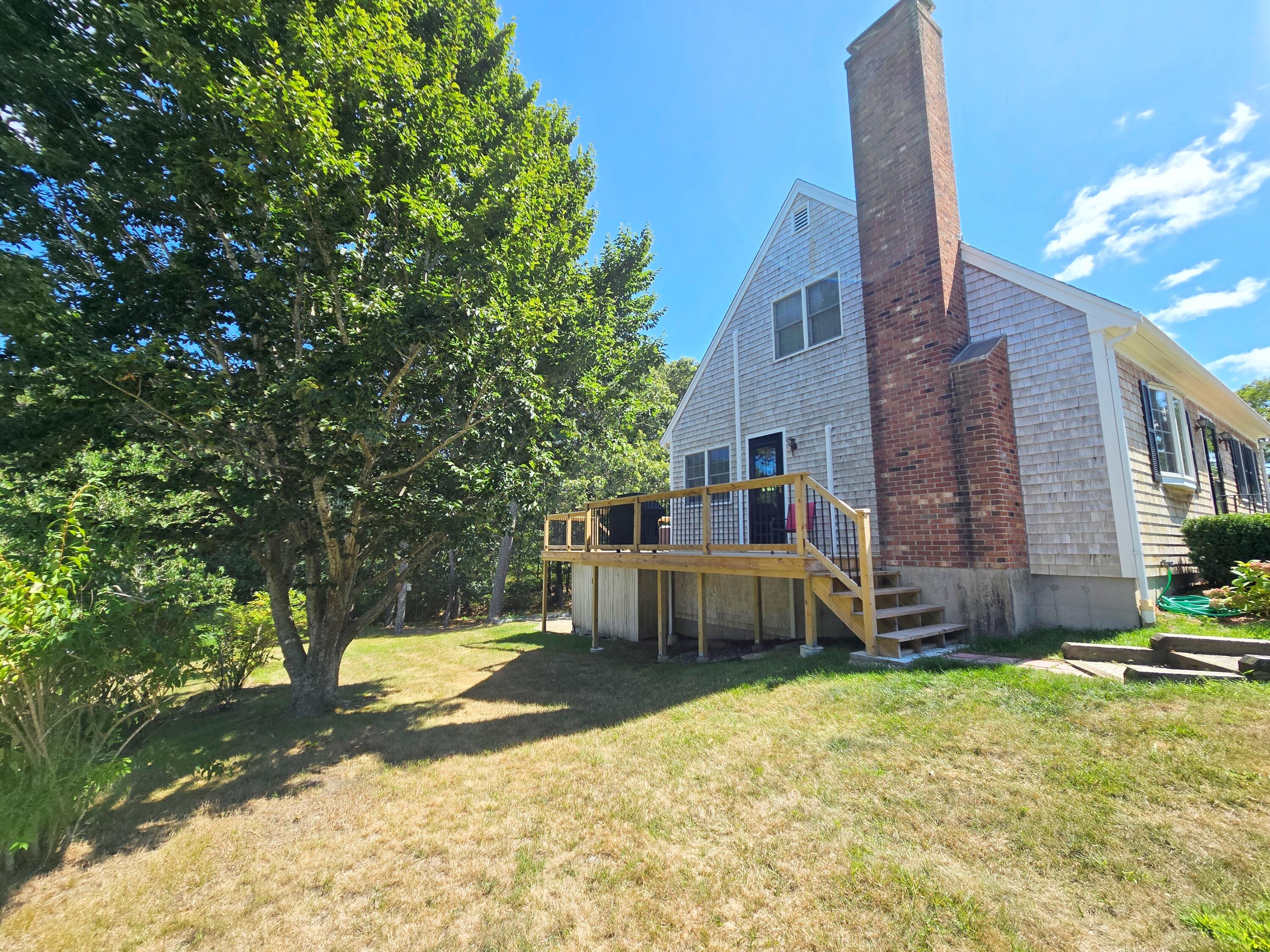 33 Pitch Pine Road Brewster, MA 02631 - Photo 10 of 55 20240829_123648 ()