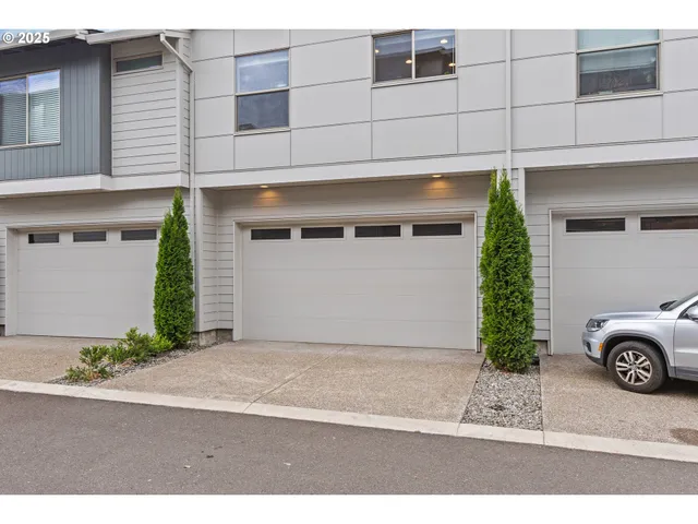 $459,900 | 12672 Southeast 172nd Avenue, Happy Valley, OR 97089