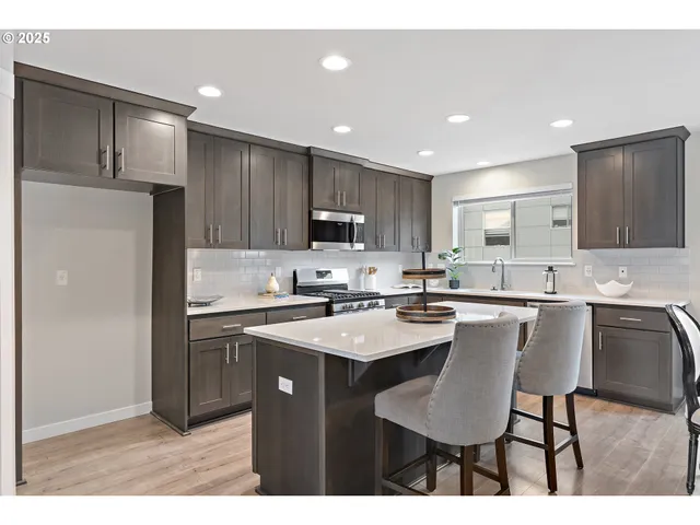 $459,900 | 12672 Southeast 172nd Avenue, Happy Valley, OR 97089