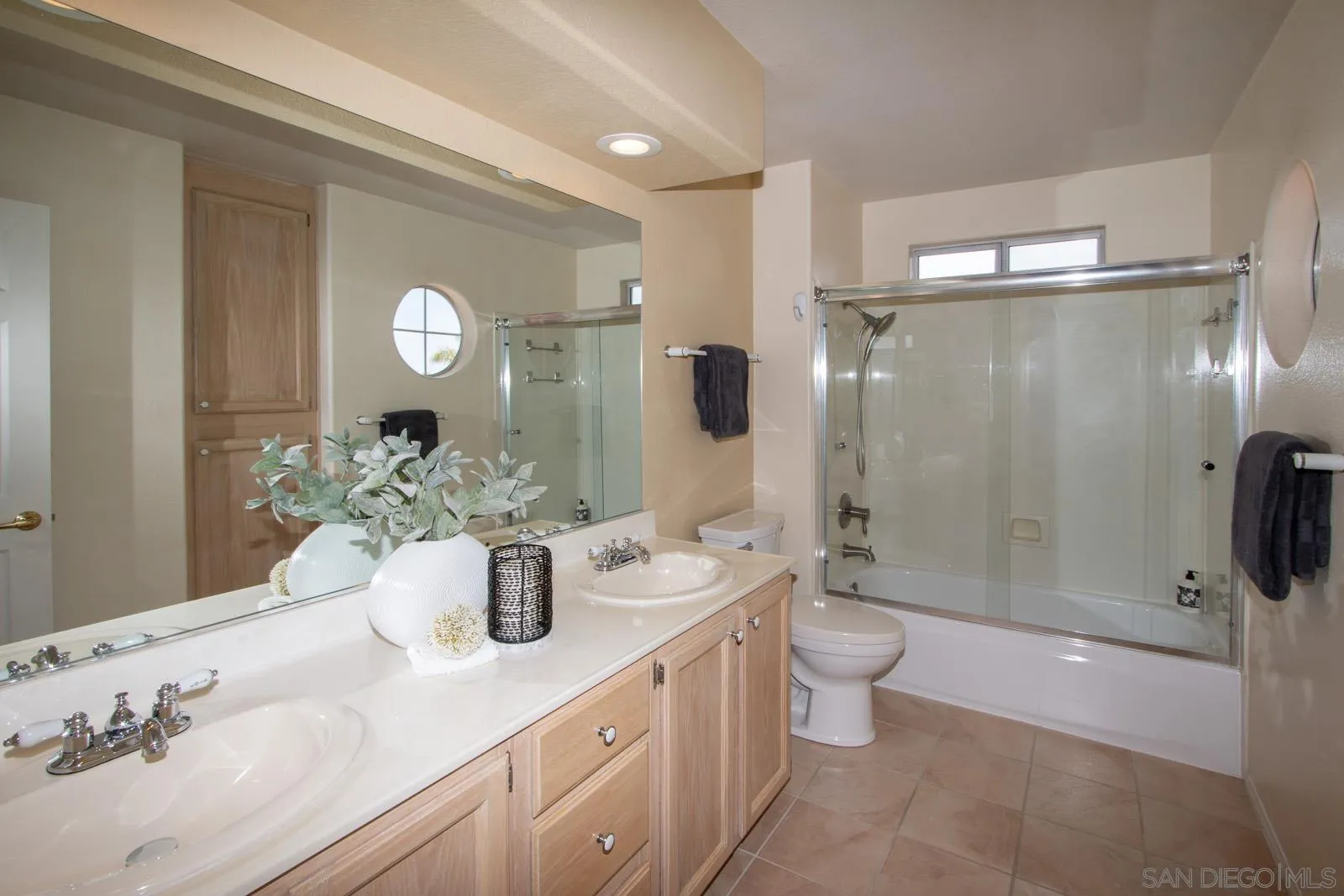 14371 Silver Heights Road Poway, CA 92064 - Photo 18 of 32