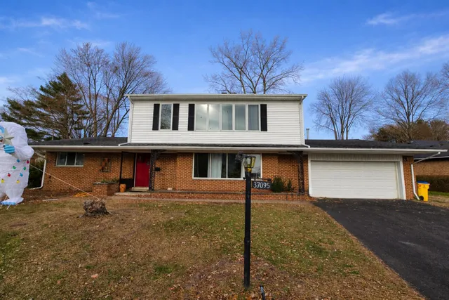 $340,000 | 37095 Highview Street, New Baltimore, MI 48047