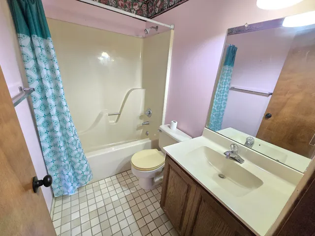 $337,000 | 37095 Highview Street, New Baltimore, MI 48047