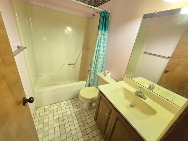 $337,000 | 37095 Highview Street, New Baltimore, MI 48047