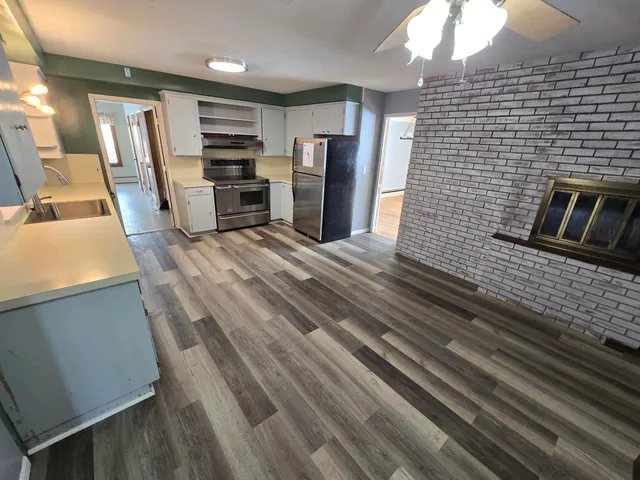 $337,000 | 37095 Highview Street, New Baltimore, MI 48047