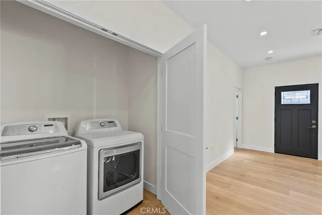 $3,000 | 1058 East Orange Grove Avenue, Burbank, CA 91501