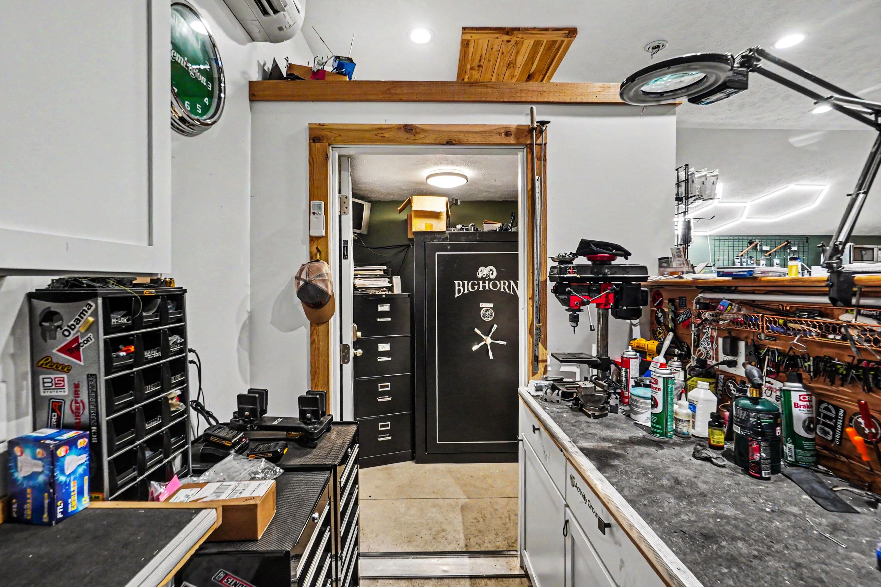 2811 South Sheridan Road Stanton, MI 48888 - Photo 18 of 26 012_file_1216