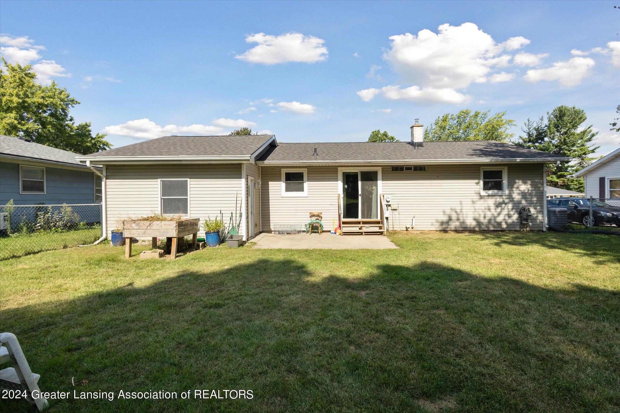 943 Riverside Drive Portland, MI 48875 - Photo 30 of 31 30-943-Riverside-Dr-Portland-MI-48875-Wi