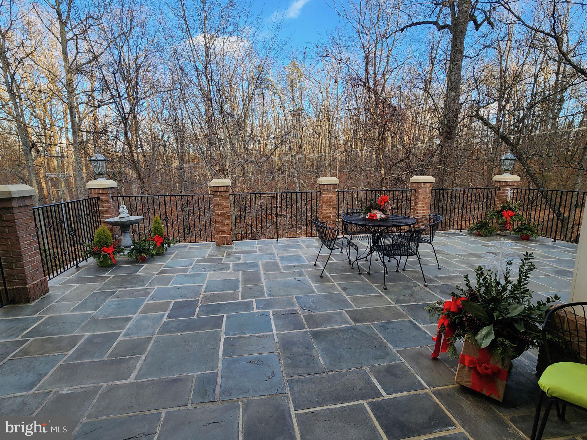 22030 Watson Road Leesburg, VA 20175 - Photo 3 of 5