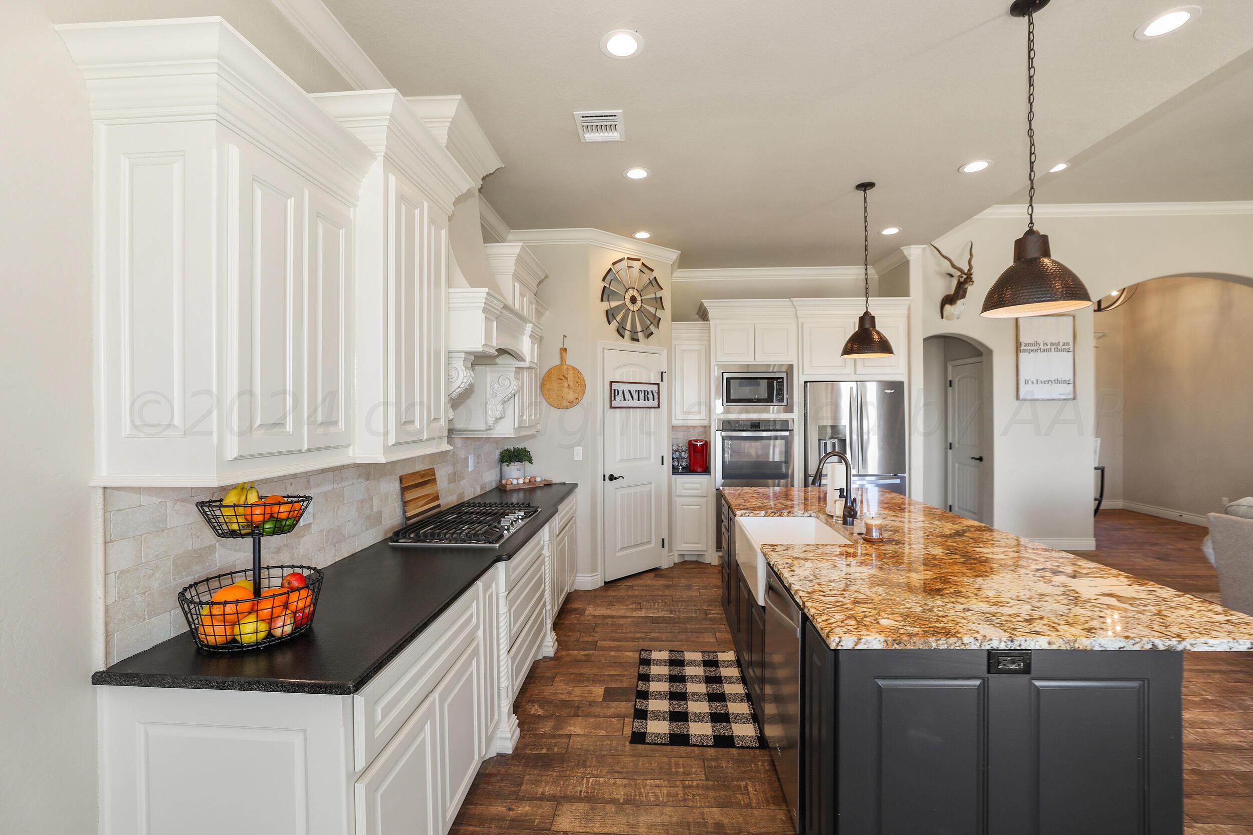 25301 Autumn Ridge Drive Canyon, TX 79015 - Photo 8 of 56 Kitchen3