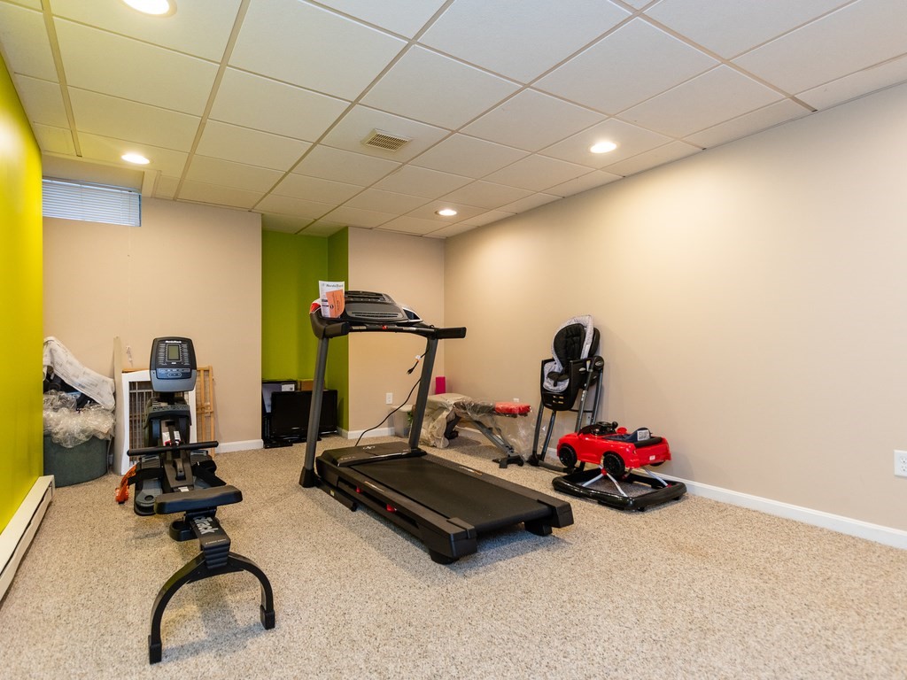74 Rockrimmon Road Worcester, MA 01602 - Photo 32 of 38 Gallery Image 32