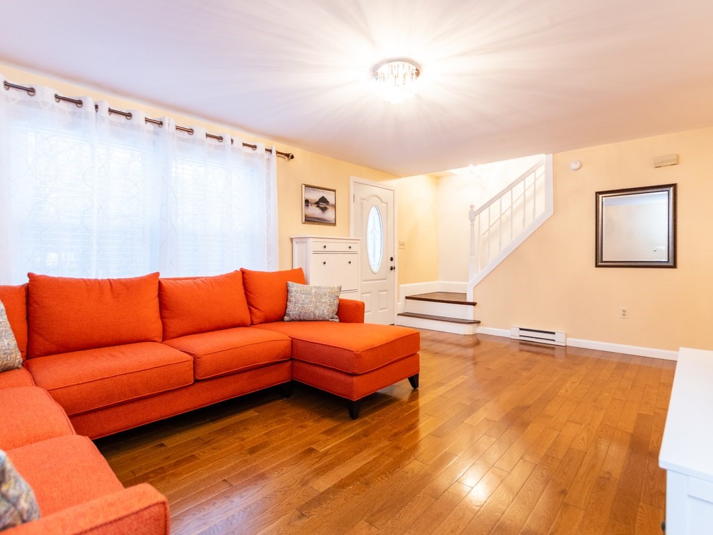 74 Rockrimmon Road Worcester, MA 01602 - Photo 6 of 38 Gallery Image 6