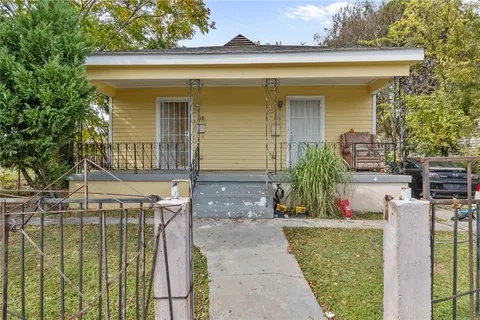 $149,000 | 816-18 Gordon Street, New Orleans, LA 70117