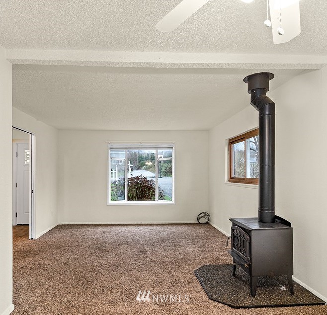 1923 Talbot Road South Renton, WA 98055 - Photo 6 of 28