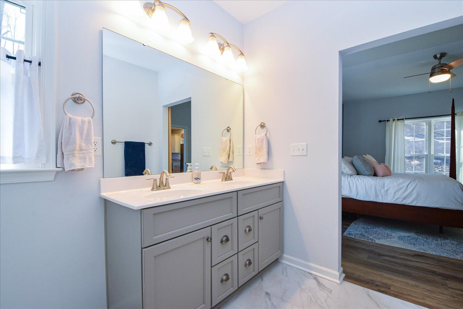 816 Lakeshore Terrace Road Hardy, VA 24101 - Photo 19 of 68 15-816 Lakeshore Terrace-15