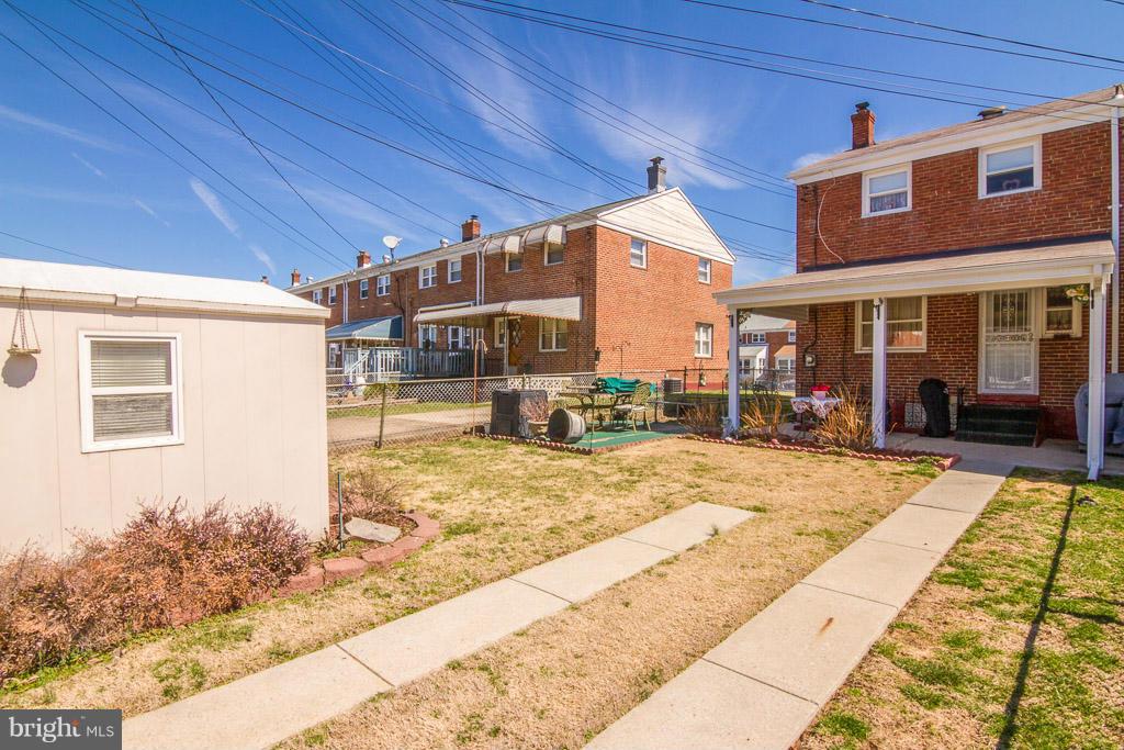 1924 Ormand Road Baltimore, MD 21222 - Photo 11 of 23 Back Yard