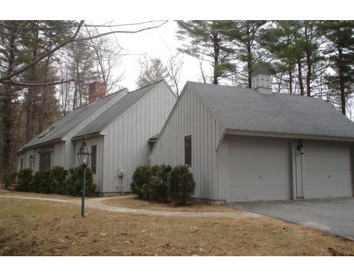 29 Webb Street Middleton, MA 01949 - Photo 1 of 12 Gallery Image 1