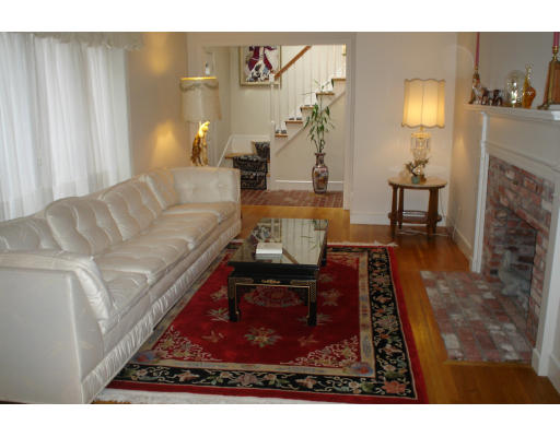 29 Webb Street Middleton, MA 01949 - Photo 3 of 12 Gallery Image 3