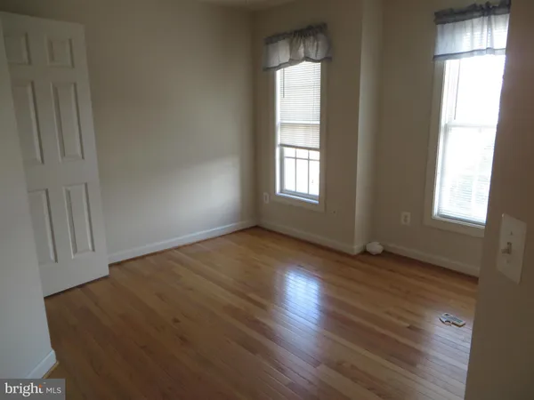 $3,395 | 9044 Tanyard Lane, Lorton, VA 22079