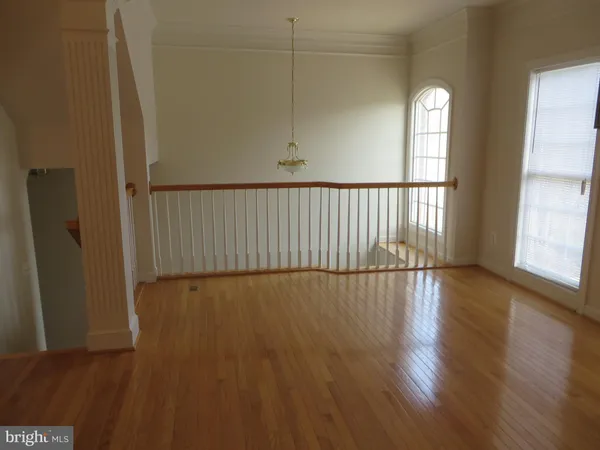 $3,395 | 9044 Tanyard Lane, Lorton, VA 22079