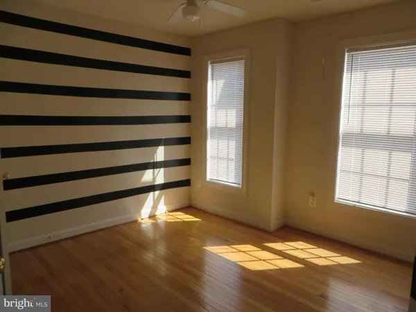 $3,395 | 9044 Tanyard Lane, Lorton, VA 22079