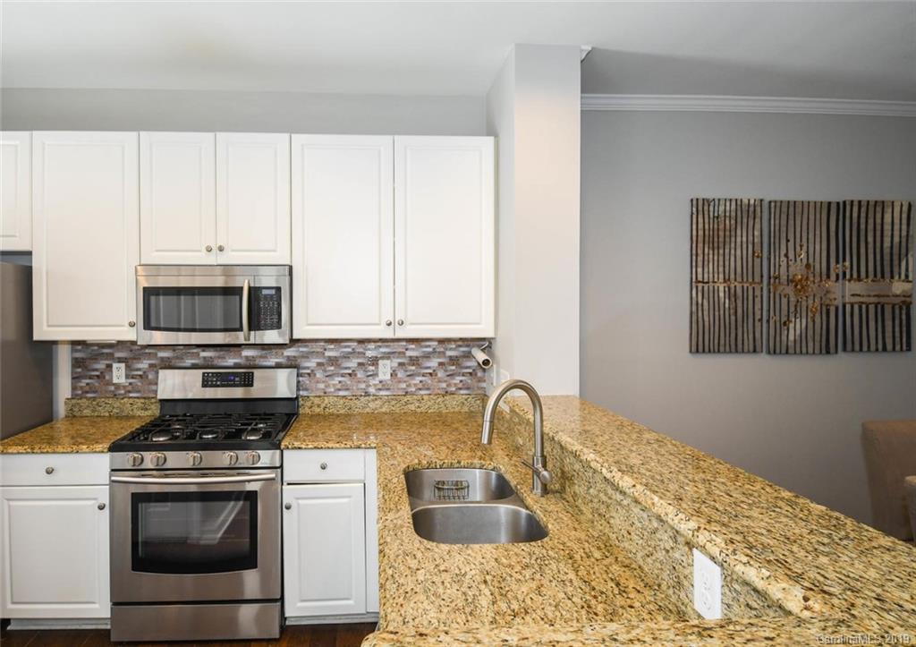 3439 Stettler View Road Charlotte, NC 28210 - Photo 4 of 22 Gallery Image 4