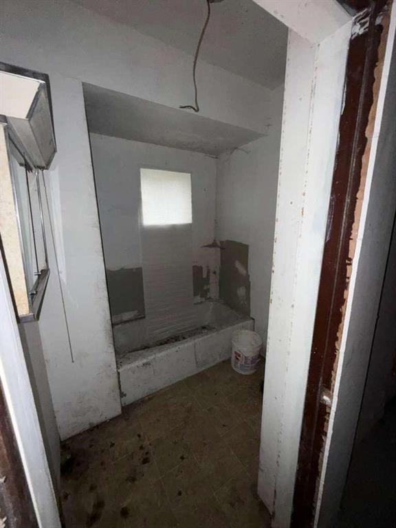 419 Prospect Avenue Donora, PA 15033 - Photo 11 of 17 a bathroom with a sink a toilet and shower