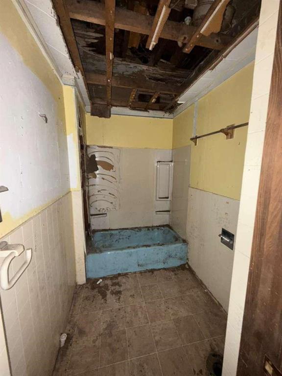 419 Prospect Avenue Donora, PA 15033 - Photo 4 of 17 a view of storage and utility room