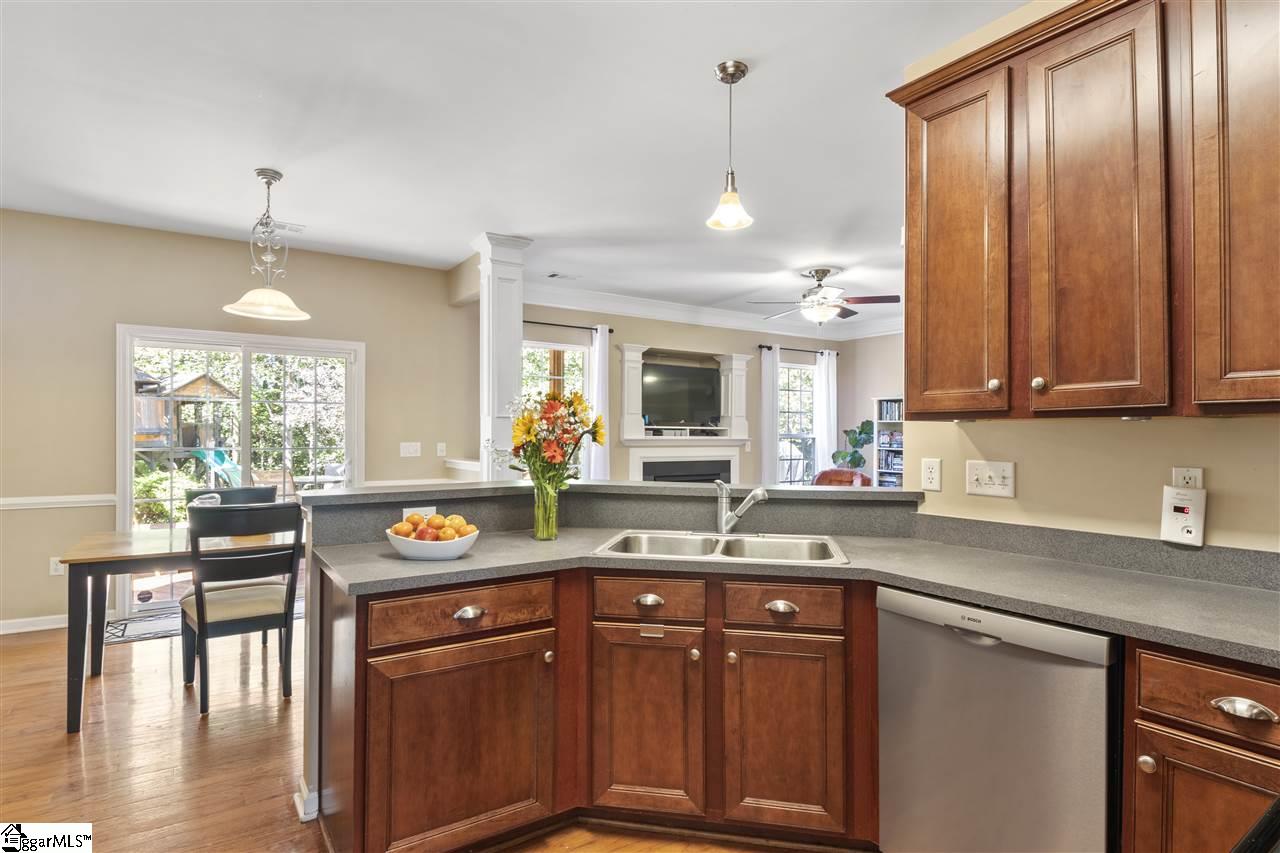19 Valley Fall Court Greer, SC 29650 - Photo 14 of 36 Gallery Image 14