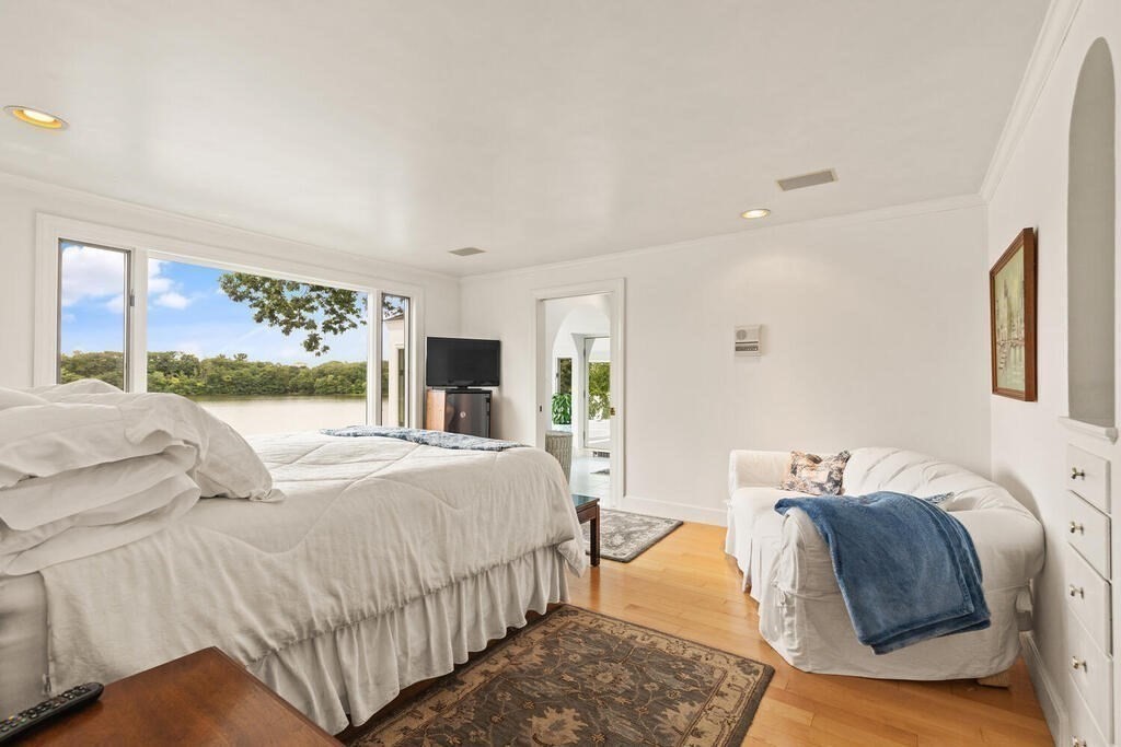 47 Beverly Road Arlington, MA 02474 - Photo 28 of 42