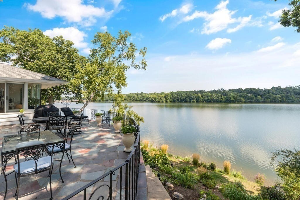 47 Beverly Road Arlington, MA 02474 - Photo 36 of 42