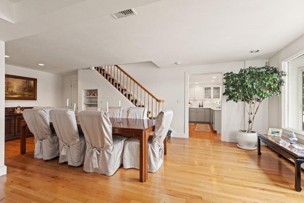 47 Beverly Road Arlington, MA 02474 - Photo 10 of 42