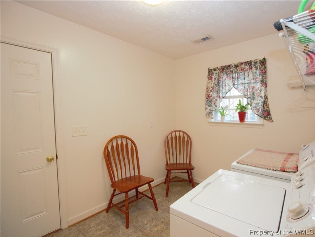 4887 Turks Ferry Road Gloucester, VA 23061 - Photo 30 of 36 Gallery Image 30