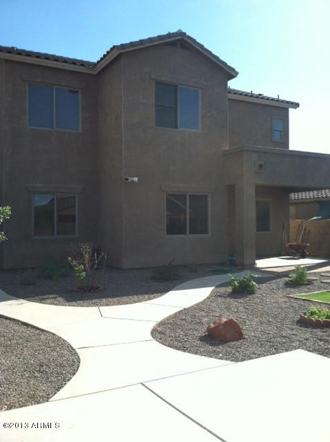 4930 West Apollo Road Laveen, AZ 85339 - Photo 2 of 23 Back yard