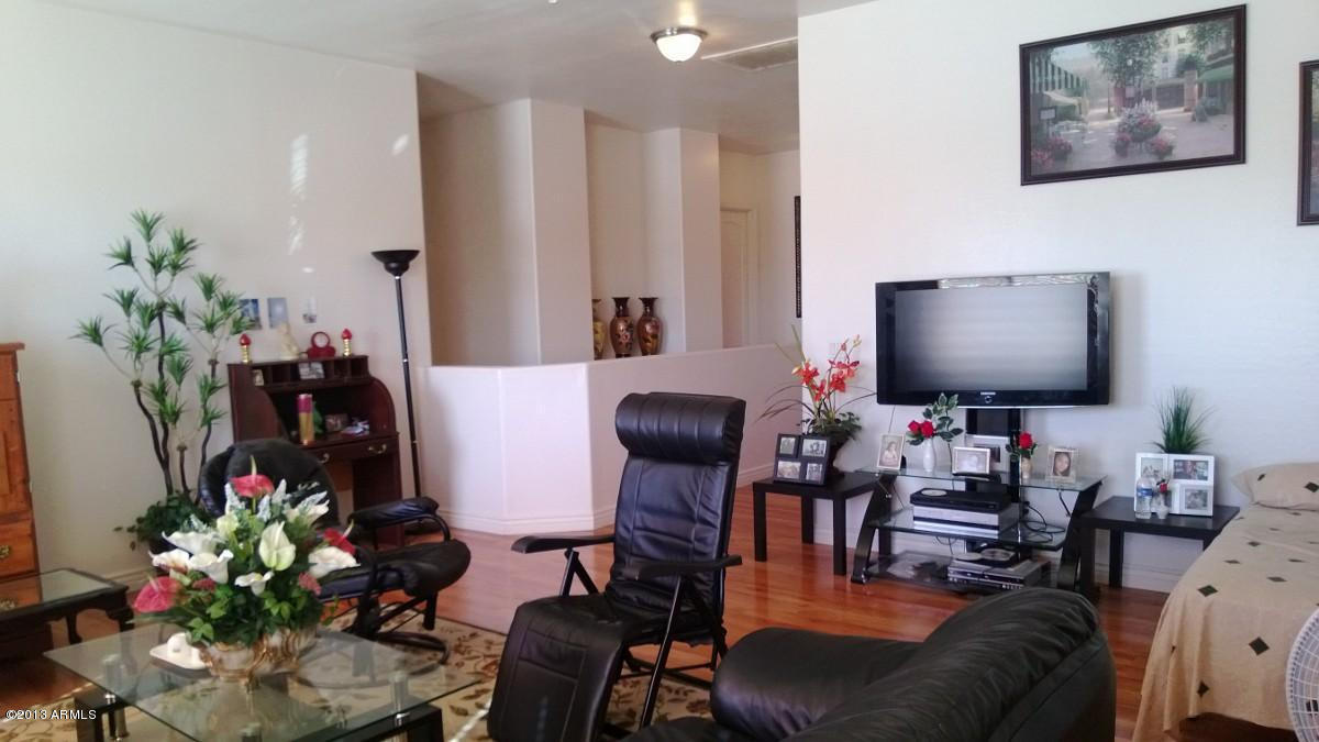 4930 West Apollo Road Laveen, AZ 85339 - Photo 4 of 23 Living room upstair