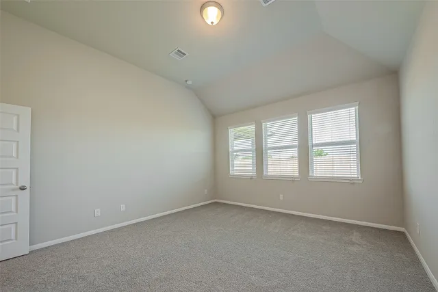 $2,200 | 1091 Lily Lane, Bellville, TX 77418