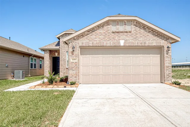 $2,200 | 1091 Lily Lane, Bellville, TX 77418