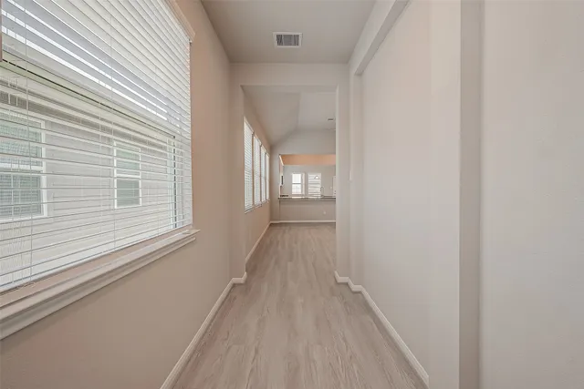 $2,200 | 1091 Lily Lane, Bellville, TX 77418