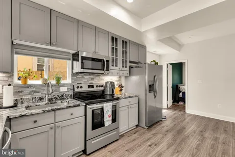 $415,000 | 1002 58th Avenue, Capitol Heights, MD 20743