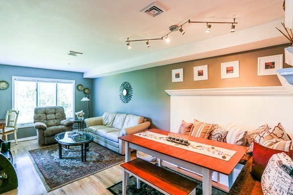 4 Duck Pond Road, Unit 228 Beverly, MA 01915 - Photo 5 of 11 Gallery Image 5