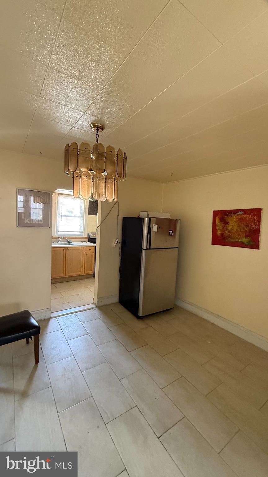7123 Seaford Road Upper Darby, PA 19082 - Photo 6 of 17