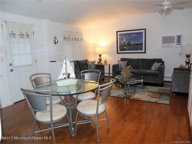 67 Tarpon Road Tuckerton, NJ 08087 - Photo 5 of 12 GetMedia (5)