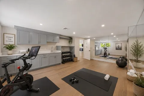 $5,495,000 | 26 Wheeler Road, Mashpee, MA 02649