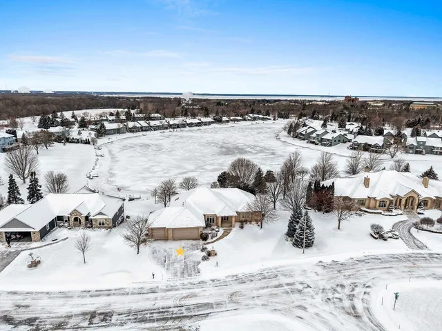 $749,900 | 3399 Sonata Drive, Green Bay, WI 54311