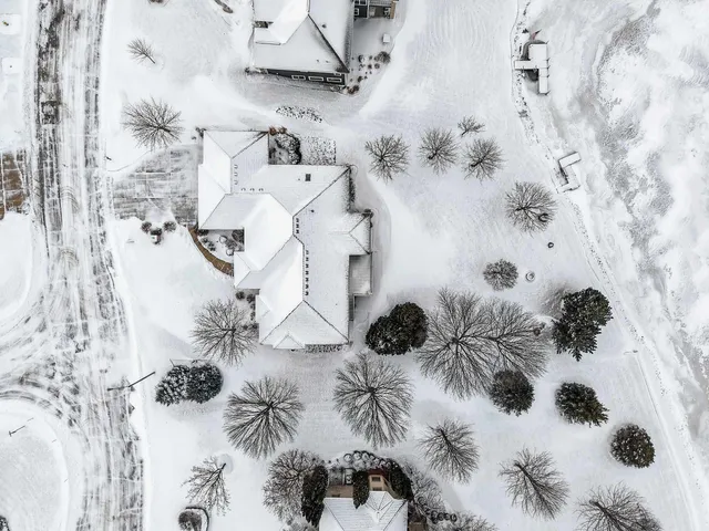 $749,900 | 3399 Sonata Drive, Green Bay, WI 54311