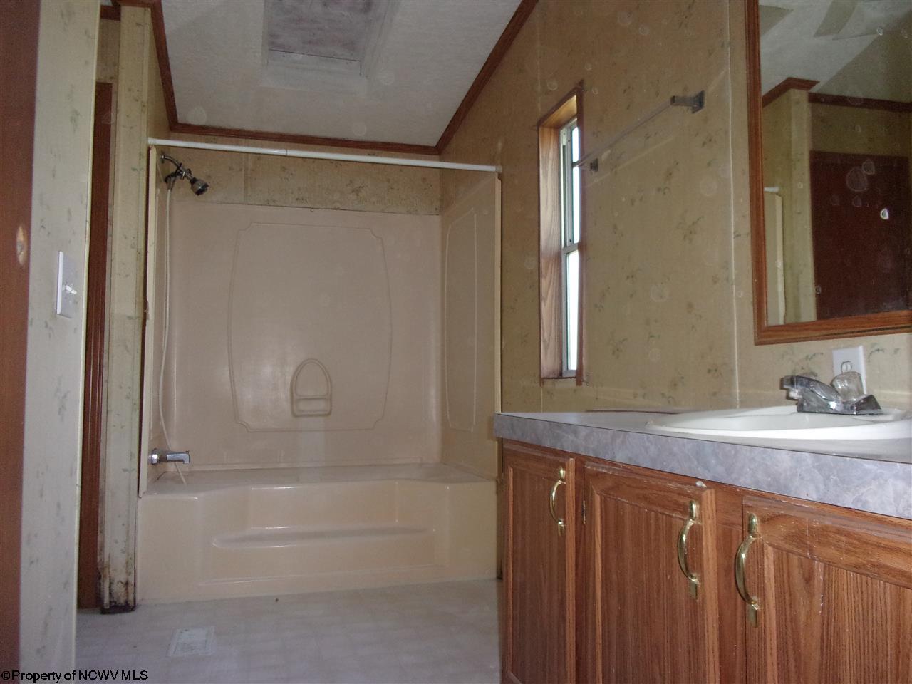 800 A Reedsville, WV 26547 - Photo 12 of 20 Gallery Image 12