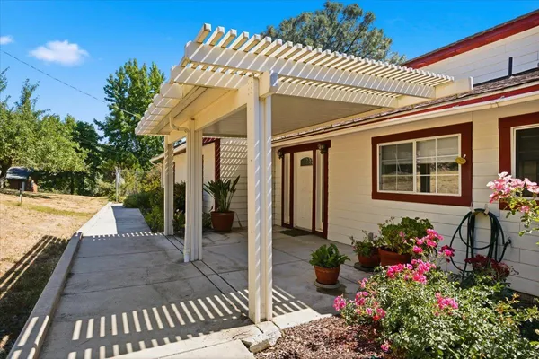 $939,000 | 7931 Logan Lane, Penryn, CA 95663
