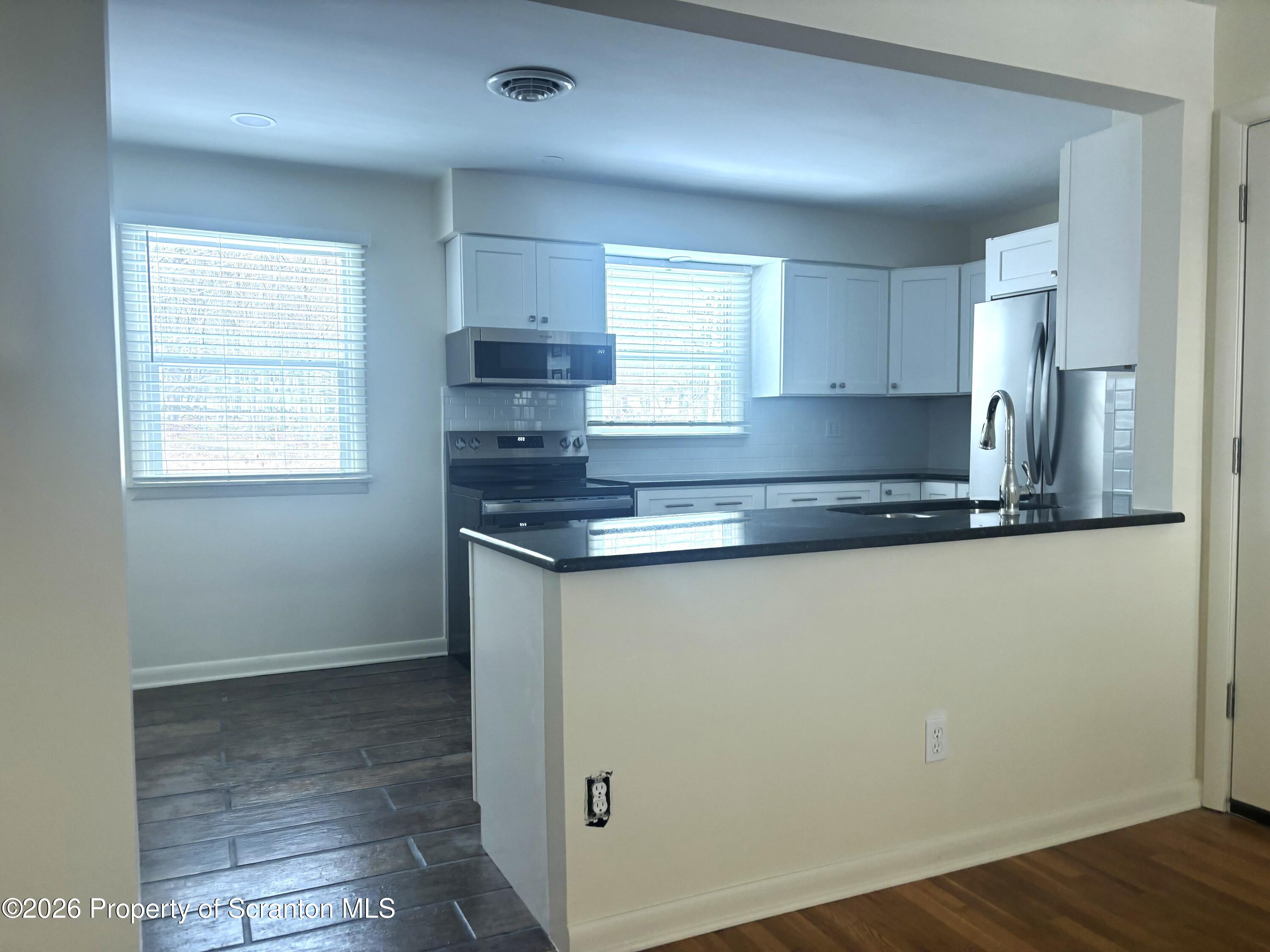 15 Little Street, Unit 4 Montrose, PA 18801 - Photo 6 of 15 IMG_3831